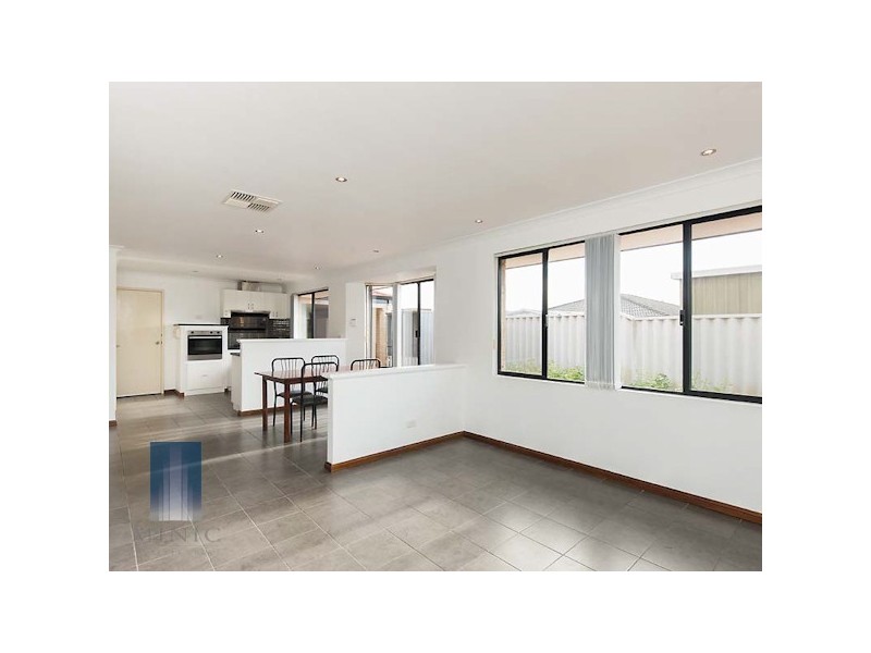 24 Prince Regent Boulevard, Gosnells WA 6110