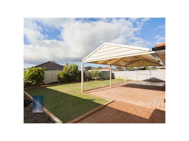 24 Prince Regent Boulevard, Gosnells WA 6110