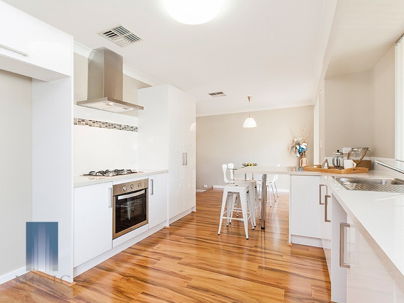 12 Narcissus Avenue, Parkwood WA 6147