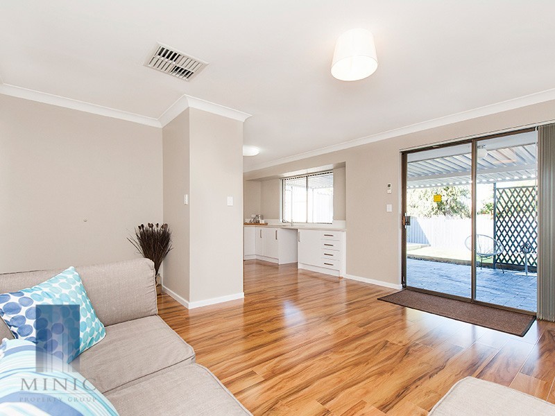 12 Narcissus Avenue, Parkwood WA 6147