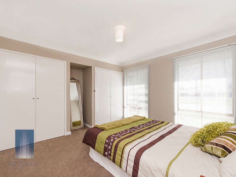 12 Narcissus Avenue, Parkwood WA 6147