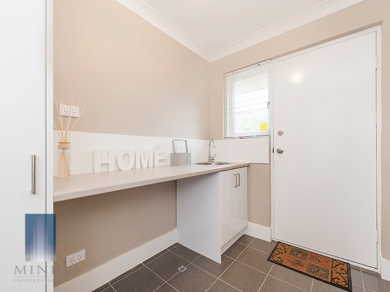 12 Narcissus Avenue, Parkwood WA 6147