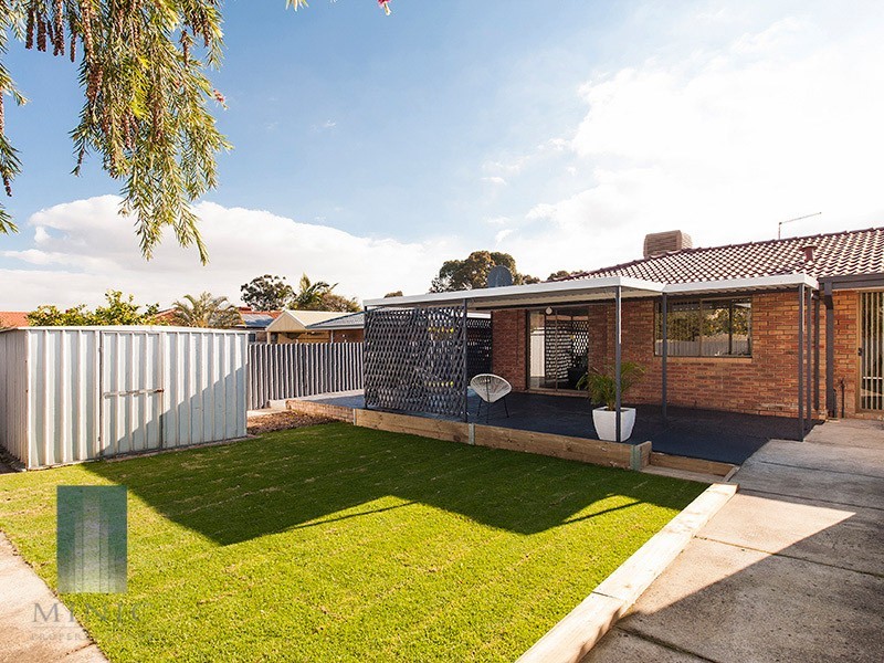 12 Narcissus Avenue, Parkwood WA 6147