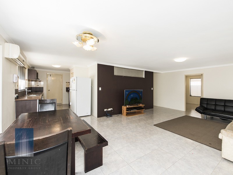 9 Cromarty Gardens, Canning Vale WA 6155