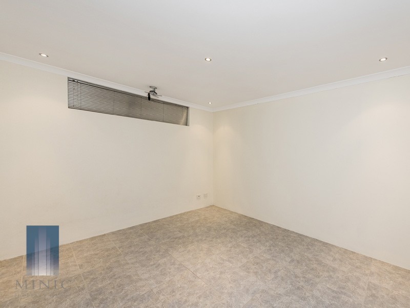 9 Cromarty Gardens, Canning Vale WA 6155