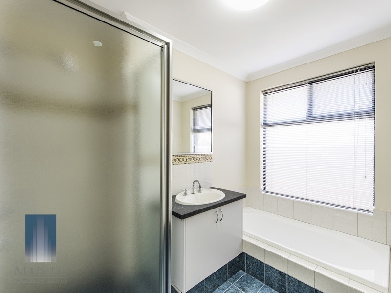 9 Cromarty Gardens, Canning Vale WA 6155