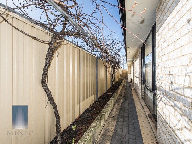 9 Cromarty Gardens, Canning Vale WA 6155