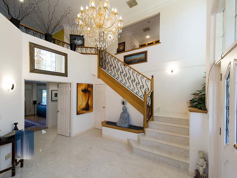 26B Rossmoyne Drive, Rossmoyne WA 6148