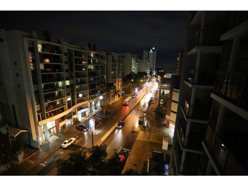 Unit 72/ 131 Adelaide Terrace, East Perth WA 6004