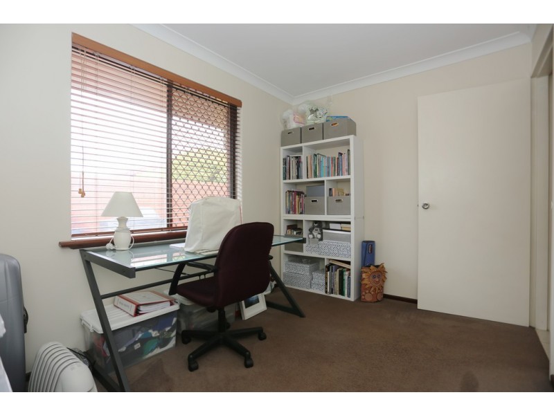 5B Menzies Place, Thornlie WA 6108