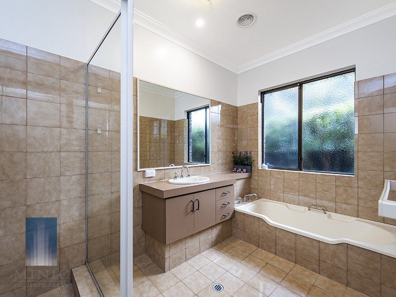 513 Marmion Street, Booragoon WA 6154