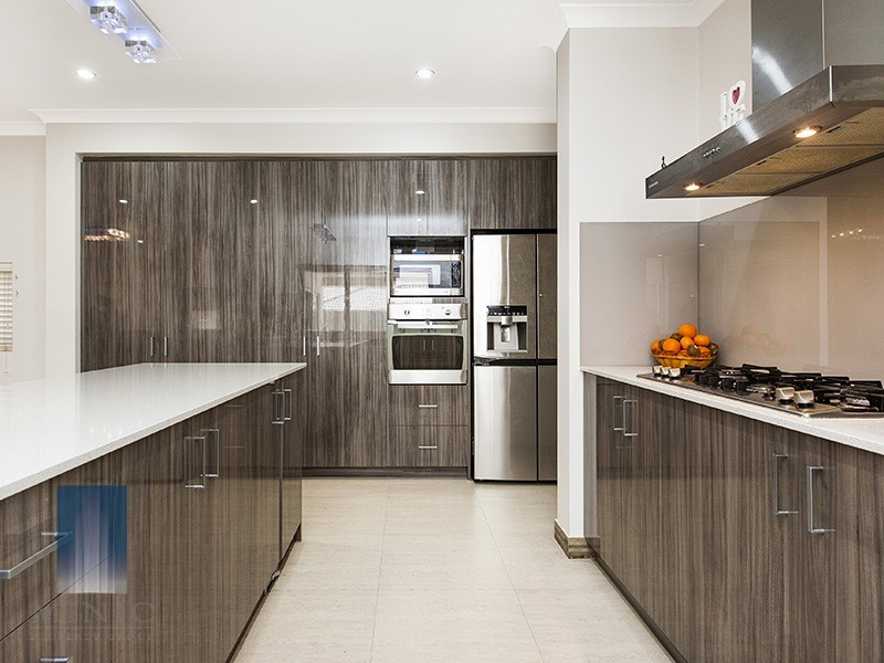 18 Nuffield Street, Piara Waters WA 6112