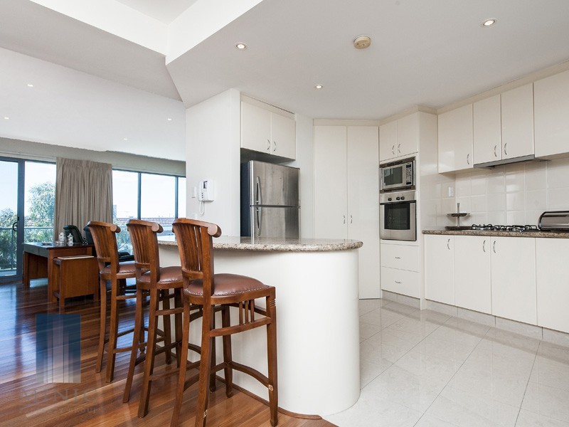 11/55 Mill Point Road, South Perth WA 6151