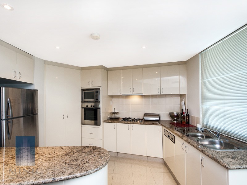 11/55 Mill Point Road, South Perth WA 6151