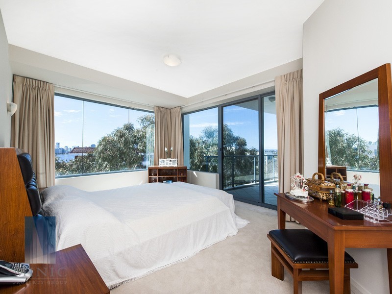 11/55 Mill Point Road, South Perth WA 6151