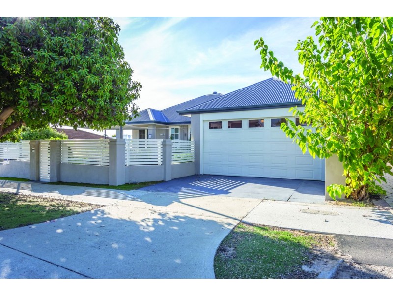 36 Hope Avenue, Manning WA 6152