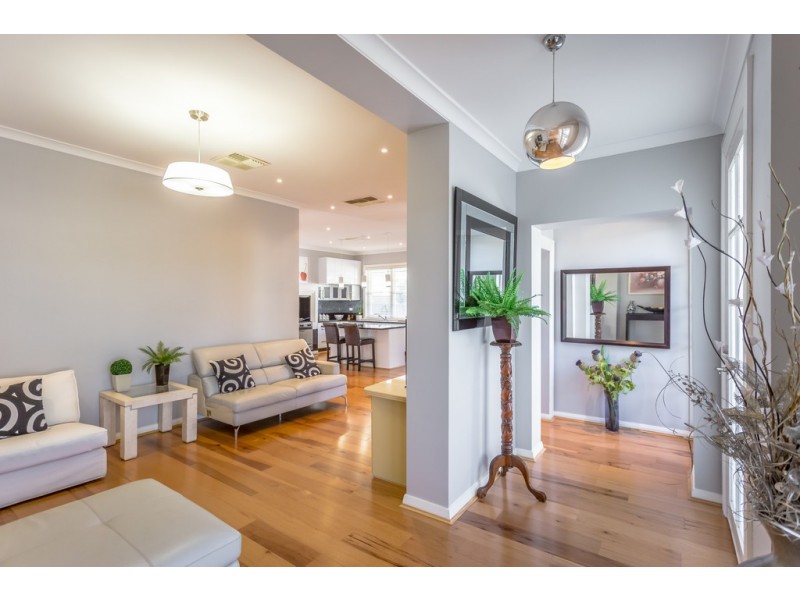 36 Hope Avenue, Manning WA 6152