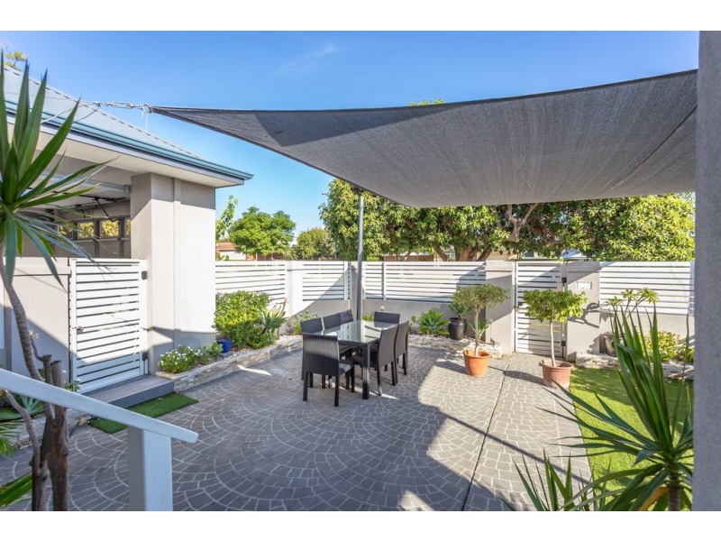 36 Hope Avenue, Manning WA 6152