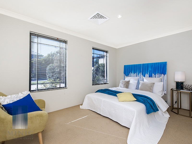 15 San Javier Circle, Secret Harbour WA 6173