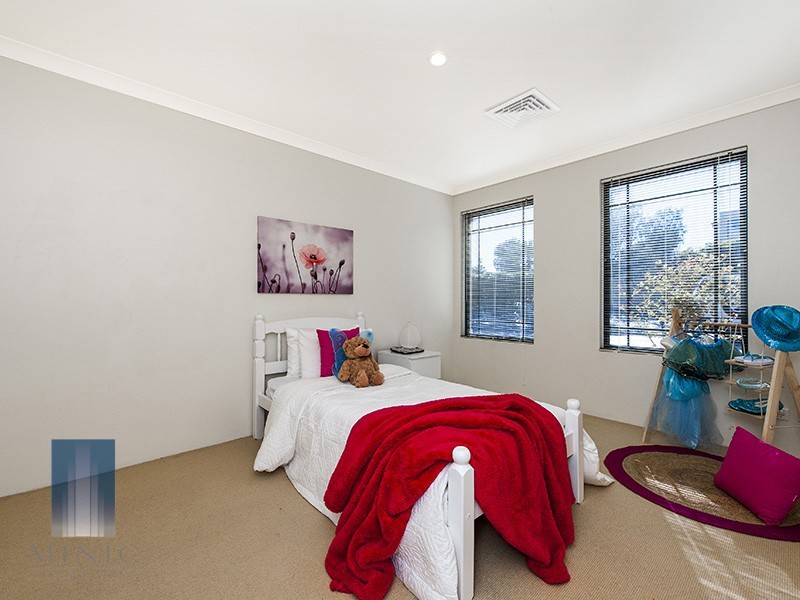 15 San Javier Circle, Secret Harbour WA 6173