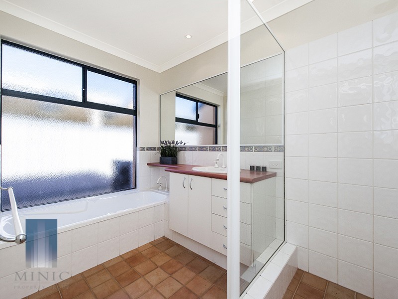 15 San Javier Circle, Secret Harbour WA 6173