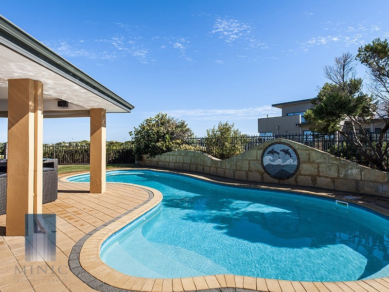 15 San Javier Circle, Secret Harbour WA 6173