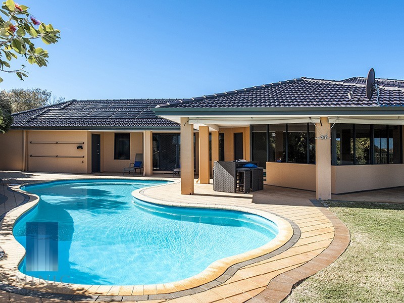 15 San Javier Circle, Secret Harbour WA 6173