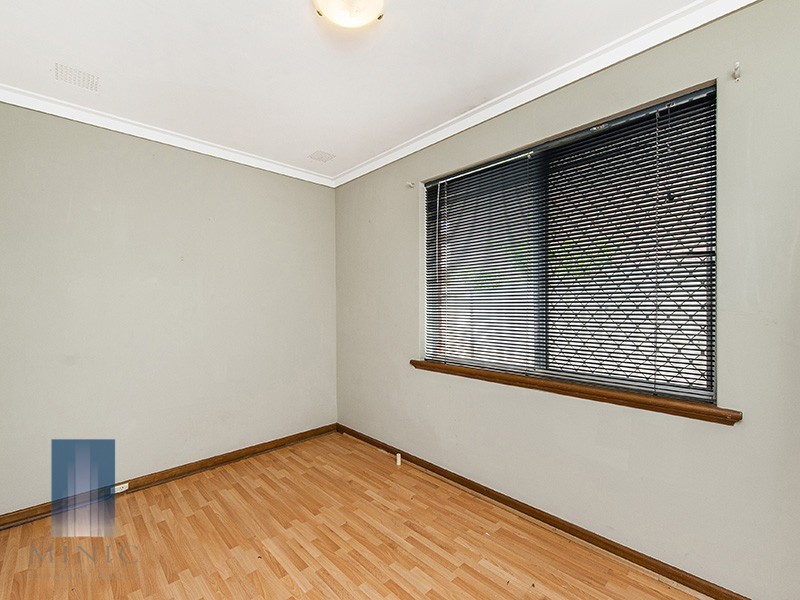 13 Argyle Street, Bentley WA 6102