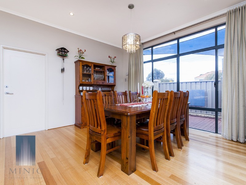 45 Gentilli Way, Salter Point WA 6152