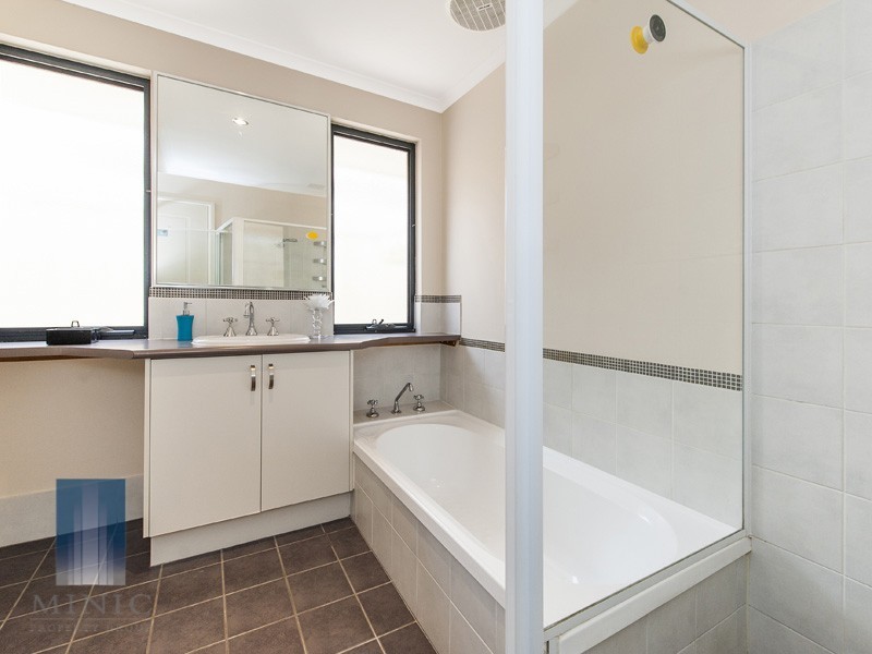 45 Gentilli Way, Salter Point WA 6152