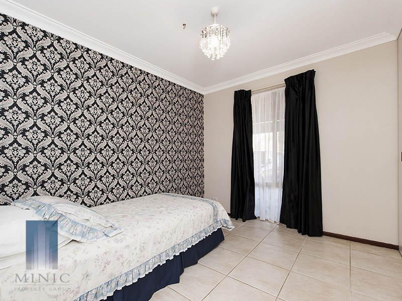 12 Doomben Court, Willetton WA 6155