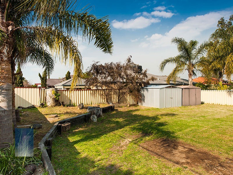 56 Luyer Avenue, East Cannington WA 6107