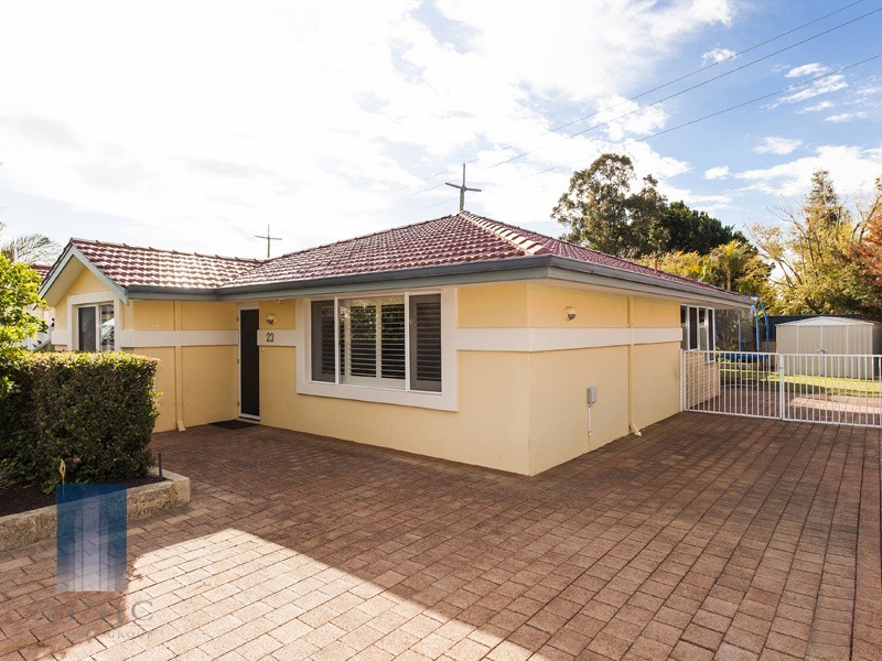 23 Warner Court, Manning WA 6152