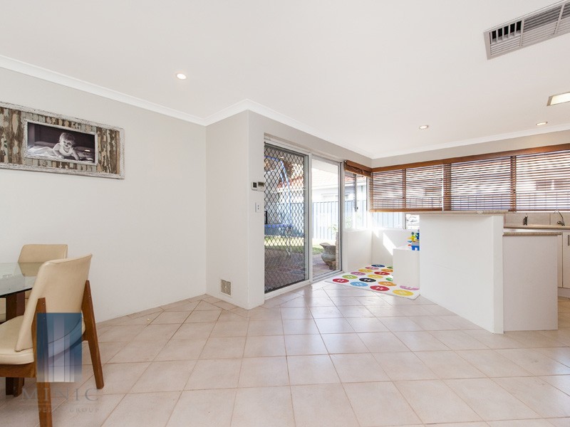 23 Warner Court, Manning WA 6152