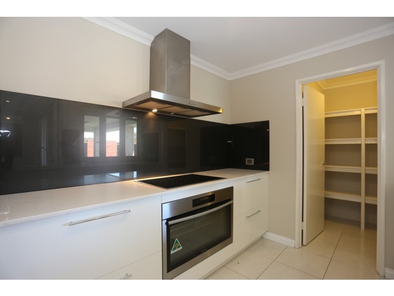 48 Alnwick Turn, Landsdale WA 6065