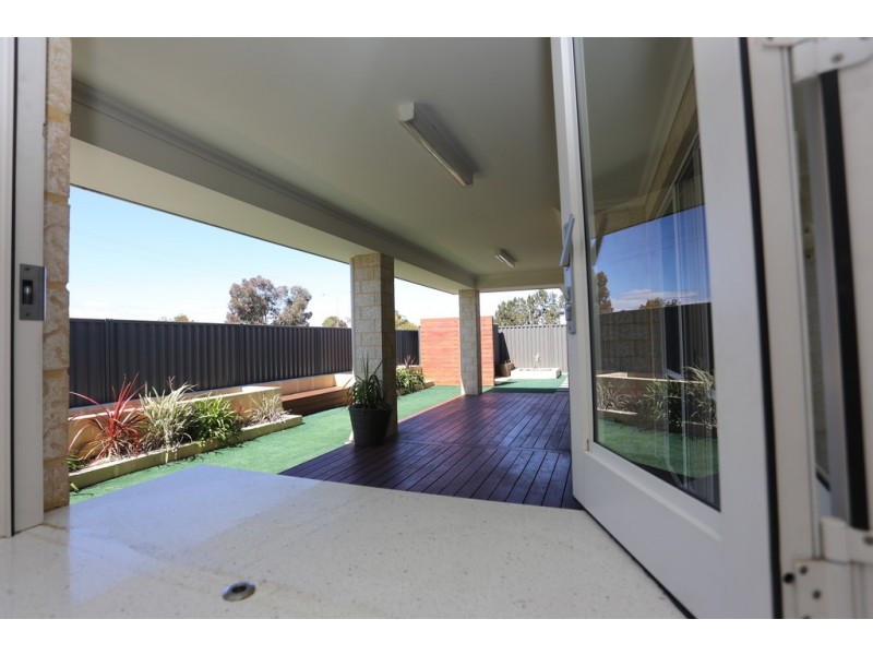 48 Alnwick Turn, Landsdale WA 6065