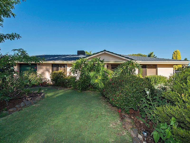 38 Collett Way, Leeming WA 6149