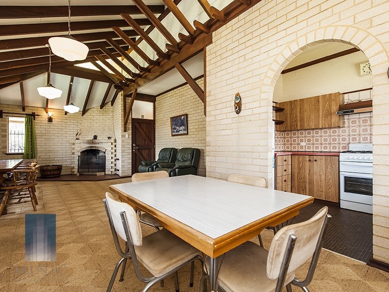 40 Karunjie Road, Golden Bay WA 6174