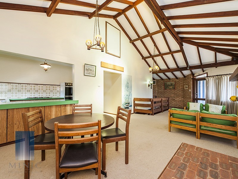 40 Karunjie Road, Golden Bay WA 6174