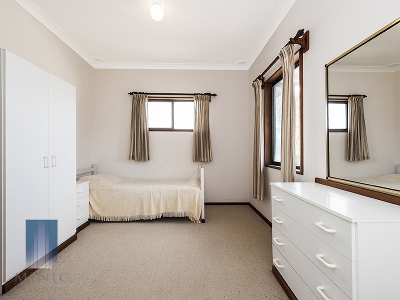 40 Karunjie Road, Golden Bay WA 6174