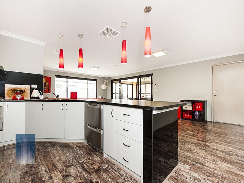 26A Devon Way, Lynwood WA 6147