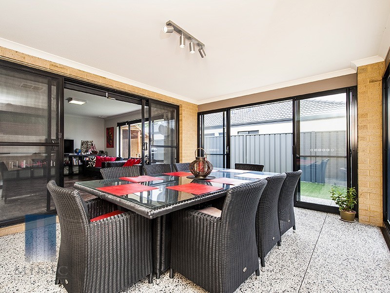 26A Devon Way, Lynwood WA 6147