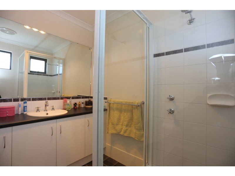10 Trinity Close, Canning Vale WA 6155