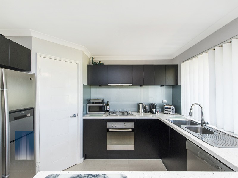 2/103 Leach highway, Wilson WA 6107