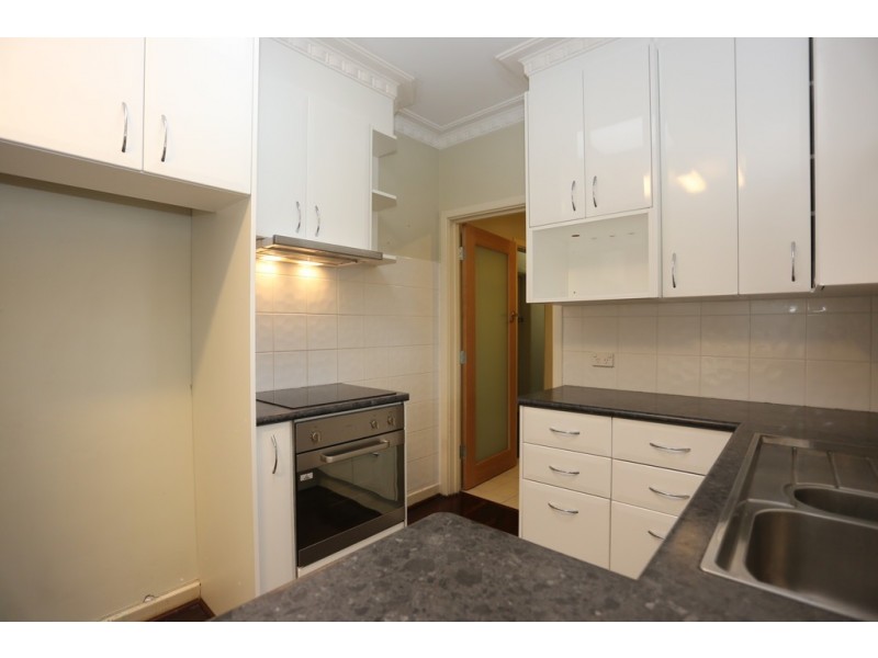 68 Armstrong Rd, Wilson WA 6107