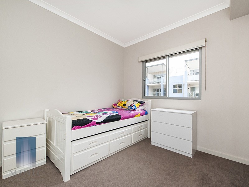 14/6 Ibera Way, Success WA 6164