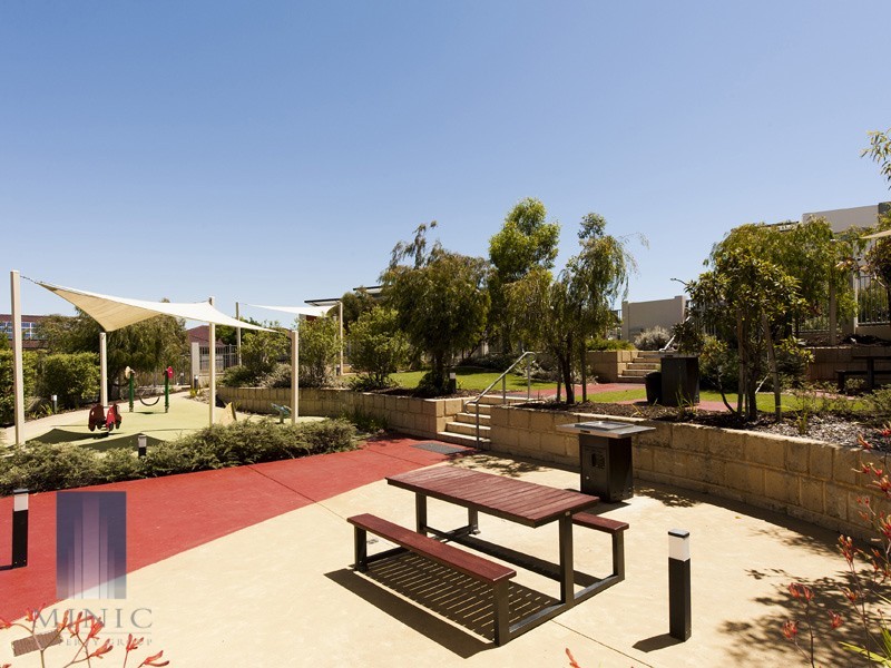 14/6 Ibera Way, Success WA 6164