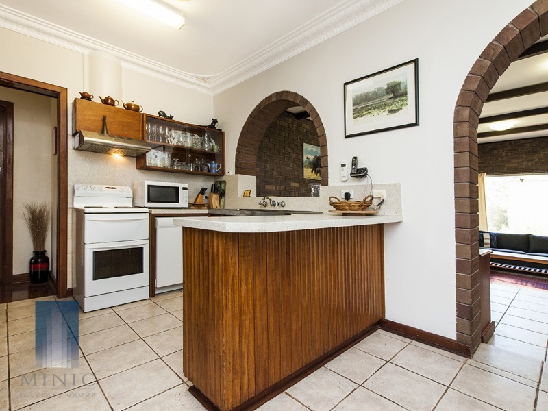 38 Jillian Street, Riverton WA 6148