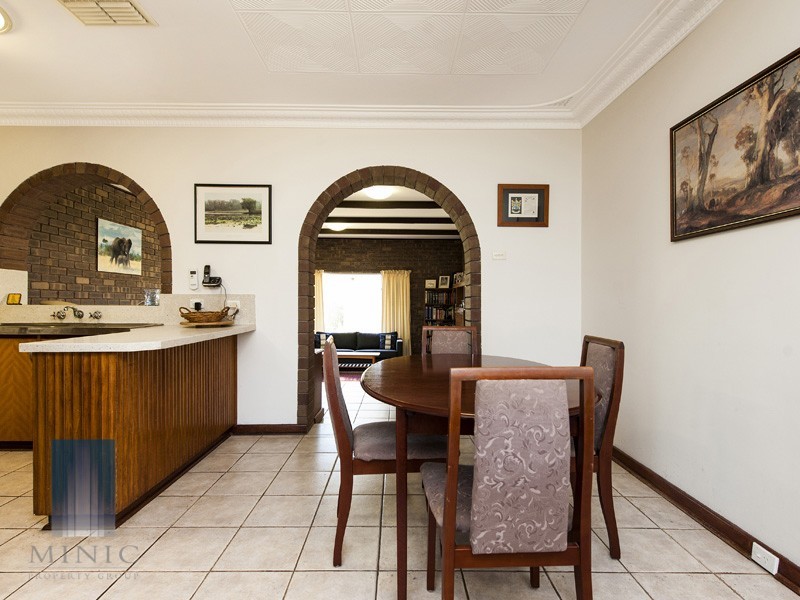 38 Jillian Street, Riverton WA 6148