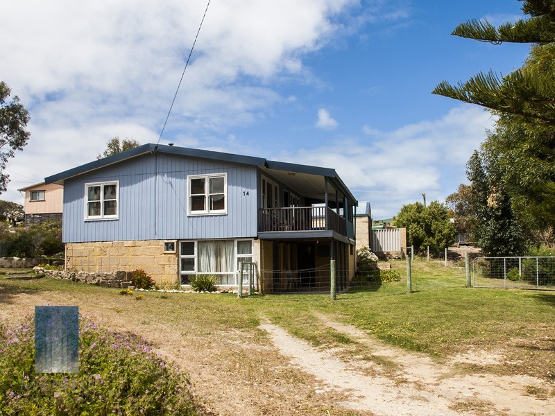 2/14 Turner Drive, Guilderton WA 6041